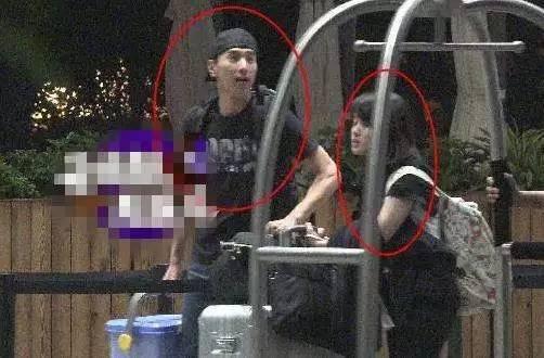 迪丽热巴娱乐吃瓜君,揭秘明星幕后趣事